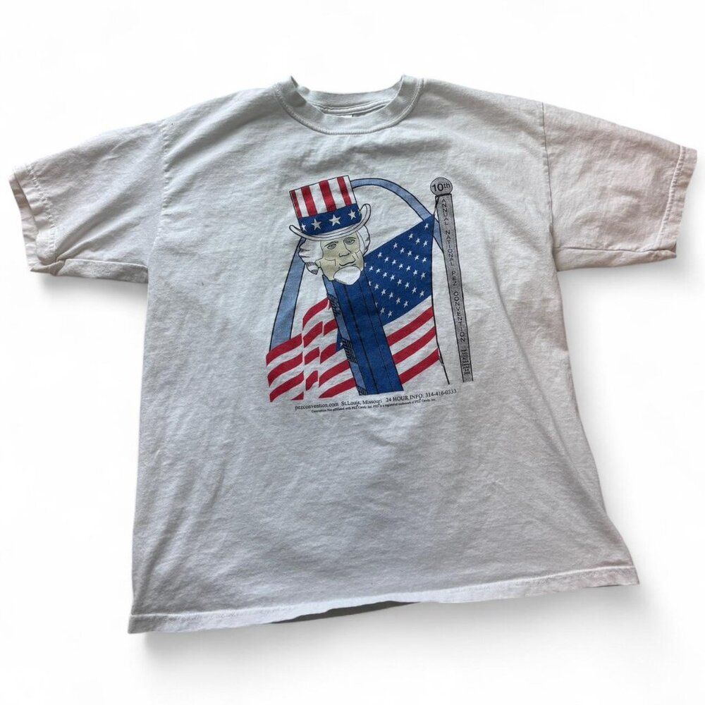 vintage y2k pez convention st. louis graphic tee